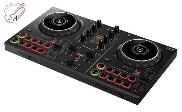 Pioneer DDJ-200 Smart DJ controller With Transition FX And Bluetooth